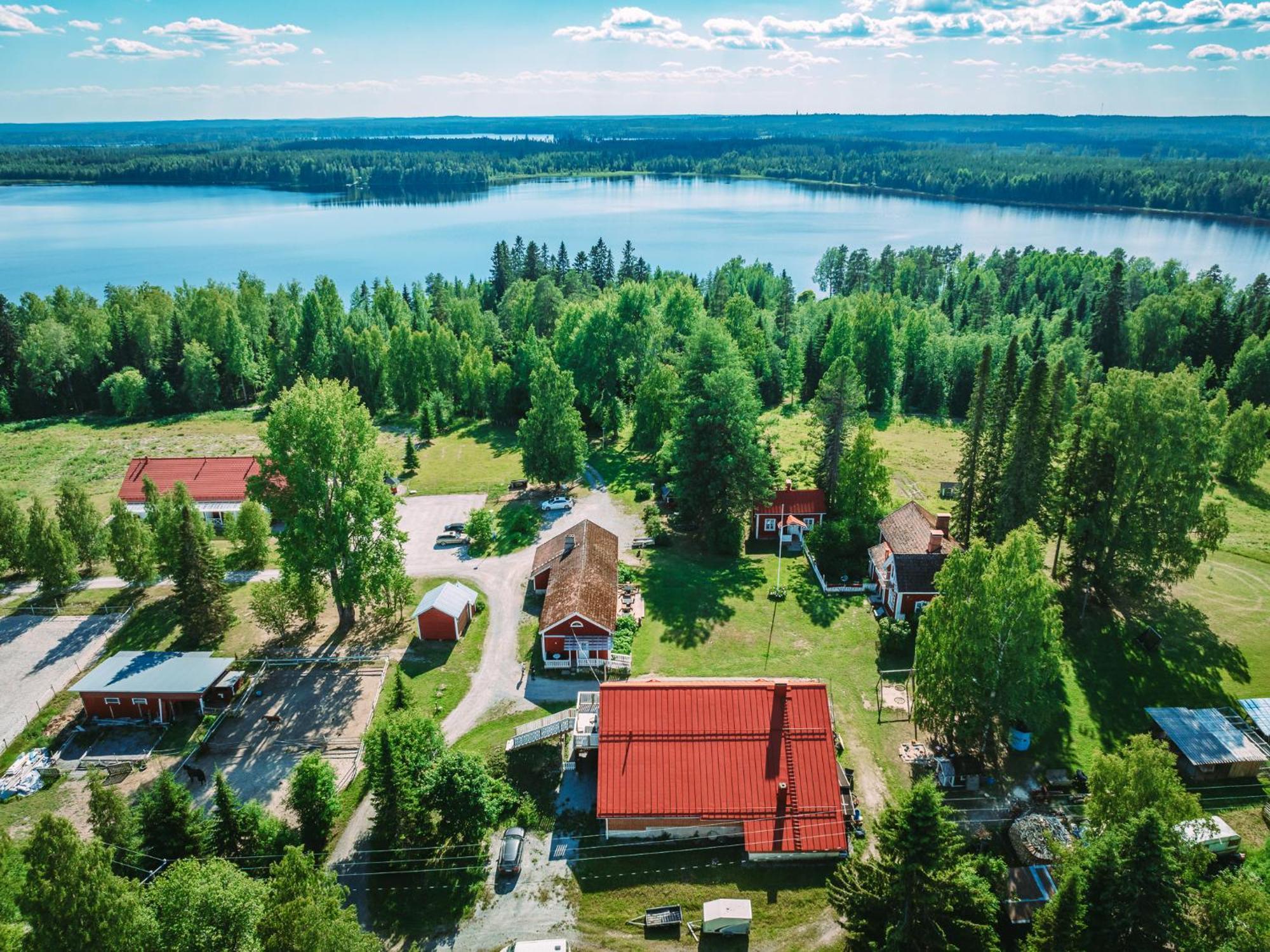 Valkeisen Loma Villa Ahtari Luaran gambar